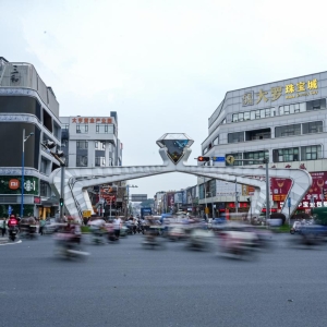 “珠光宝气”串起SHEIN卖家“年销千万”的出海生意经